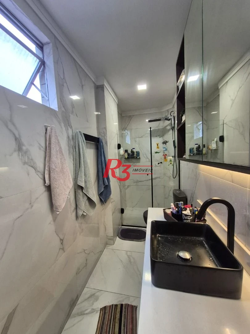 Apartamento com 3 dormitórios à venda, 135 m² por R$ 930.000,00 - Embaré - Santos/SP