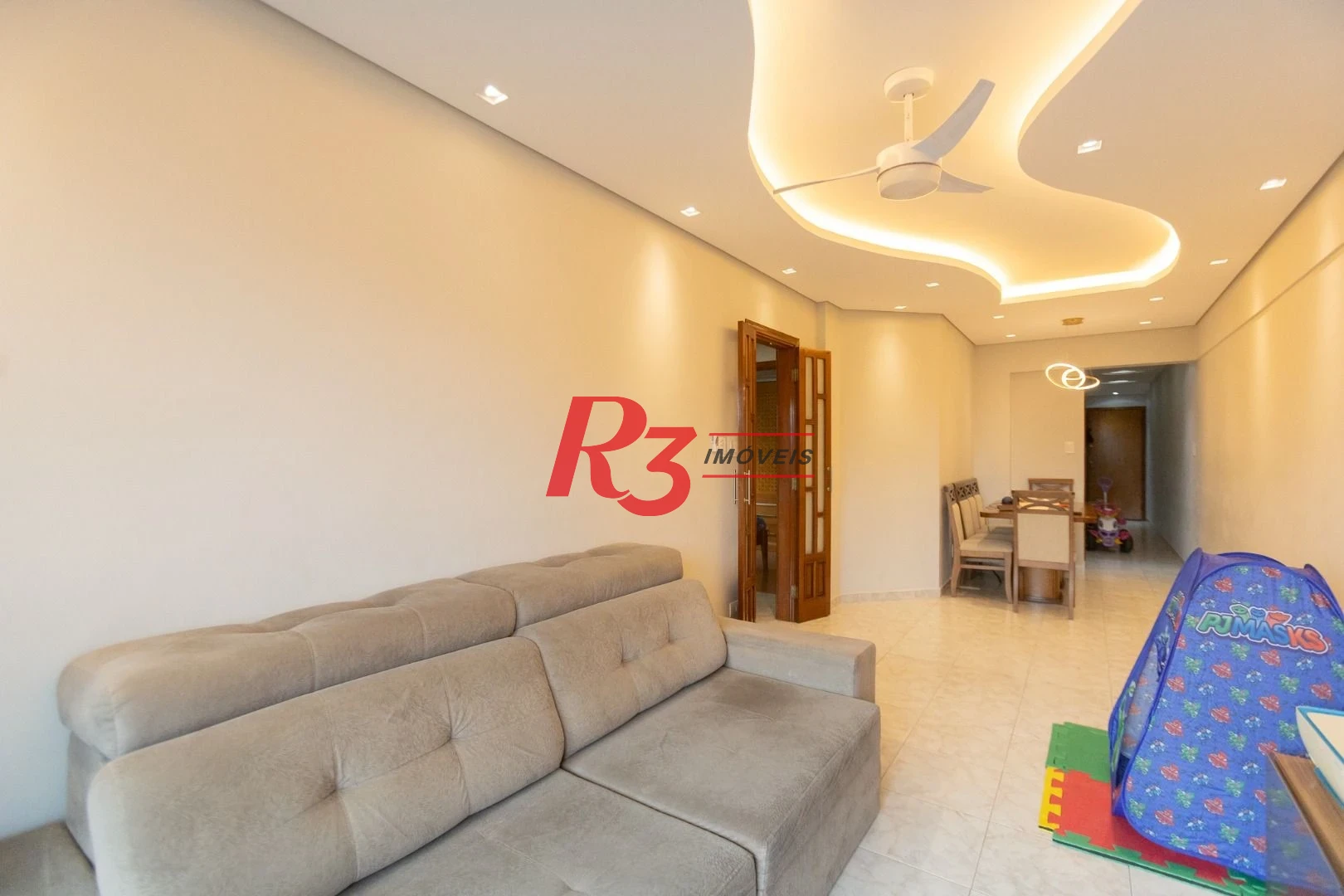Apartamento com 2 dormitórios à venda, 81 m² por R$ 550.000,00 - Encruzilhada - Santos/SP