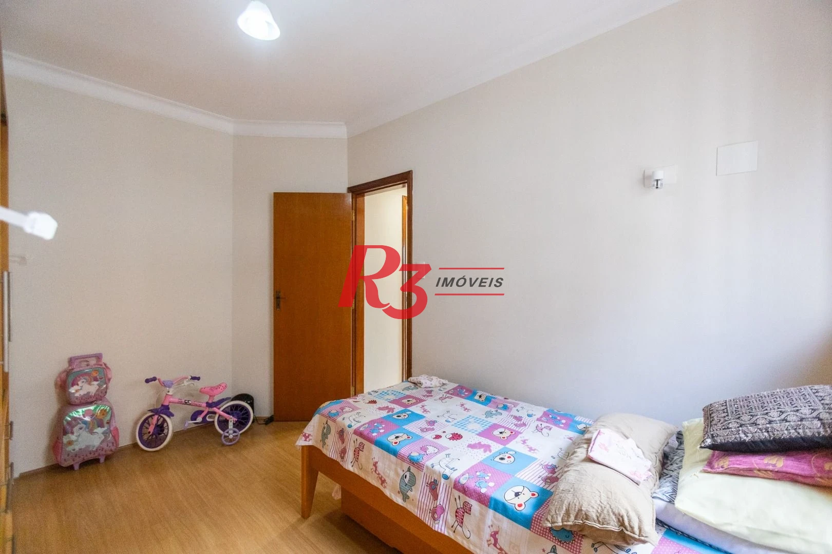 Apartamento com 2 dormitórios à venda, 81 m² por R$ 550.000,00 - Encruzilhada - Santos/SP