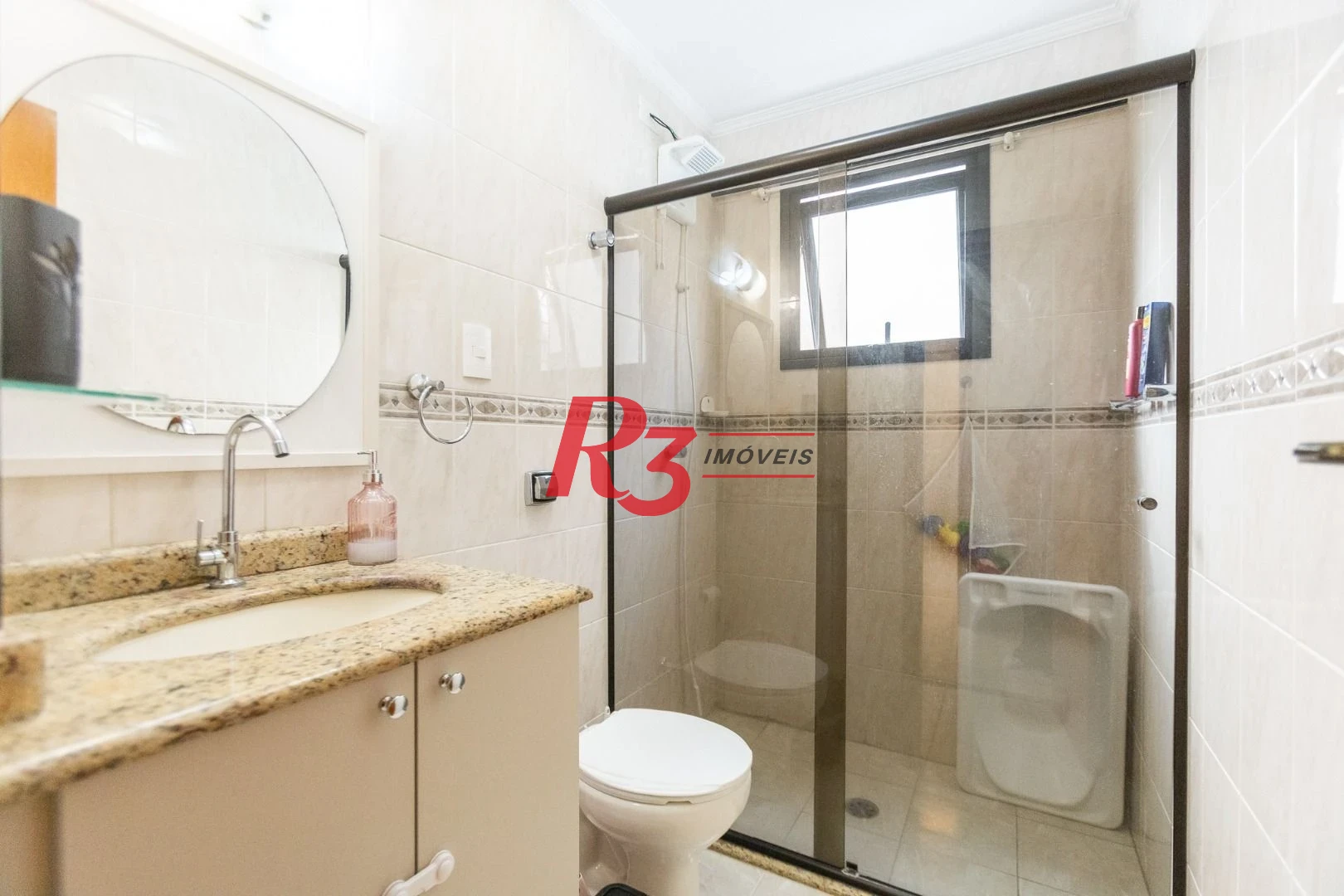 Apartamento com 2 dormitórios à venda, 81 m² por R$ 550.000,00 - Encruzilhada - Santos/SP