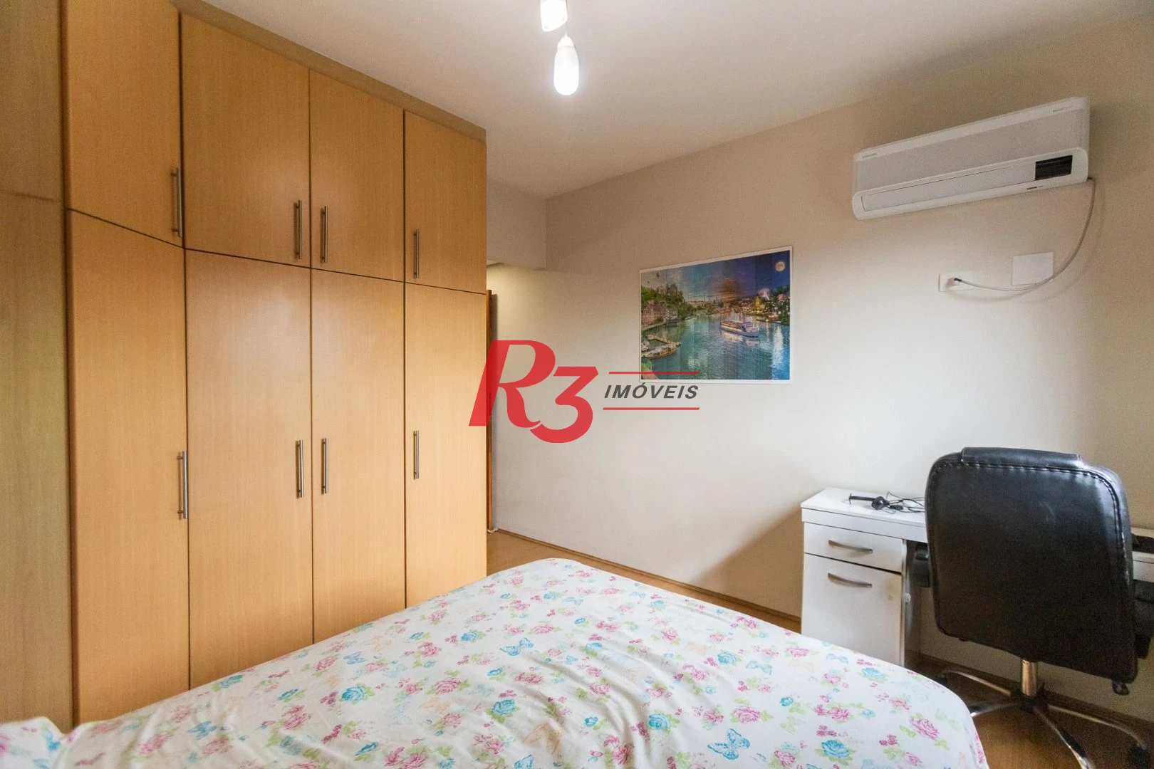 Apartamento com 2 dormitórios à venda, 81 m² por R$ 550.000,00 - Encruzilhada - Santos/SP