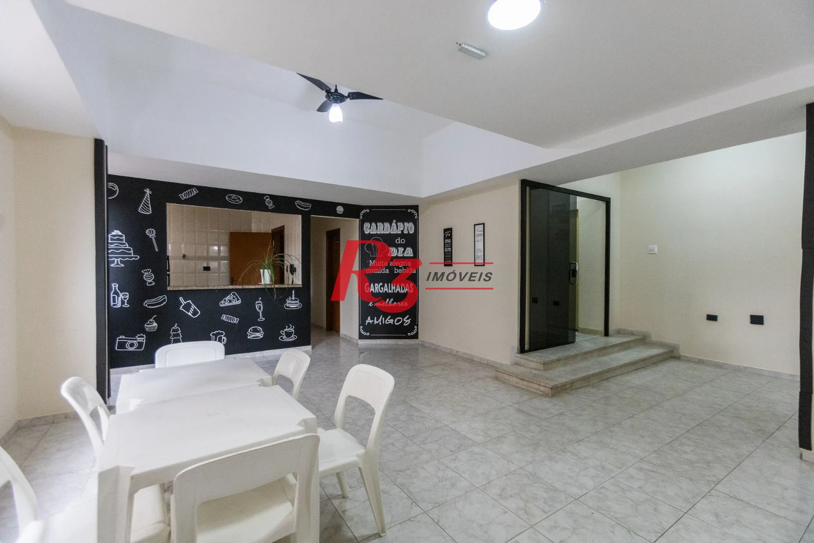 Apartamento com 2 dormitórios à venda, 81 m² por R$ 550.000,00 - Encruzilhada - Santos/SP