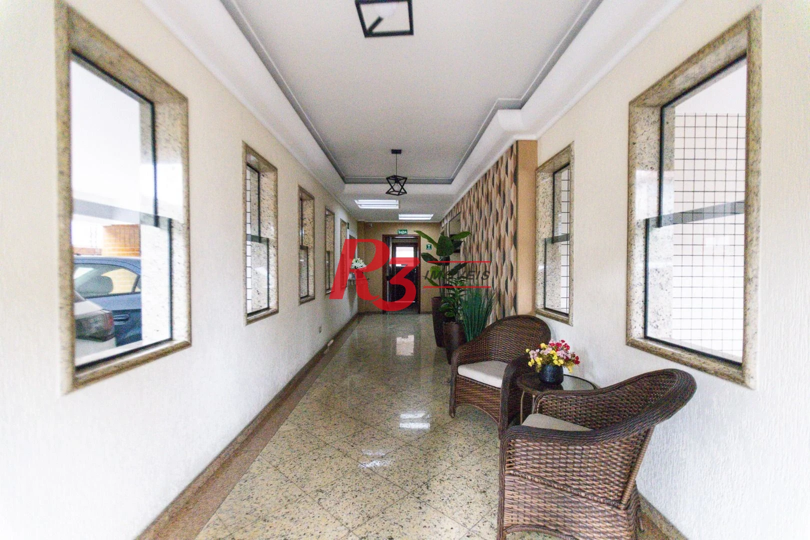 Apartamento com 2 dormitórios à venda, 81 m² por R$ 550.000,00 - Encruzilhada - Santos/SP