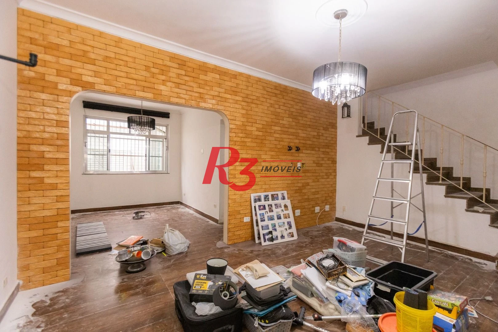Sobrado com 2 dormitórios para alugar, 117 m² por R$ 4.500,01/mês - Marapé - Santos/SP