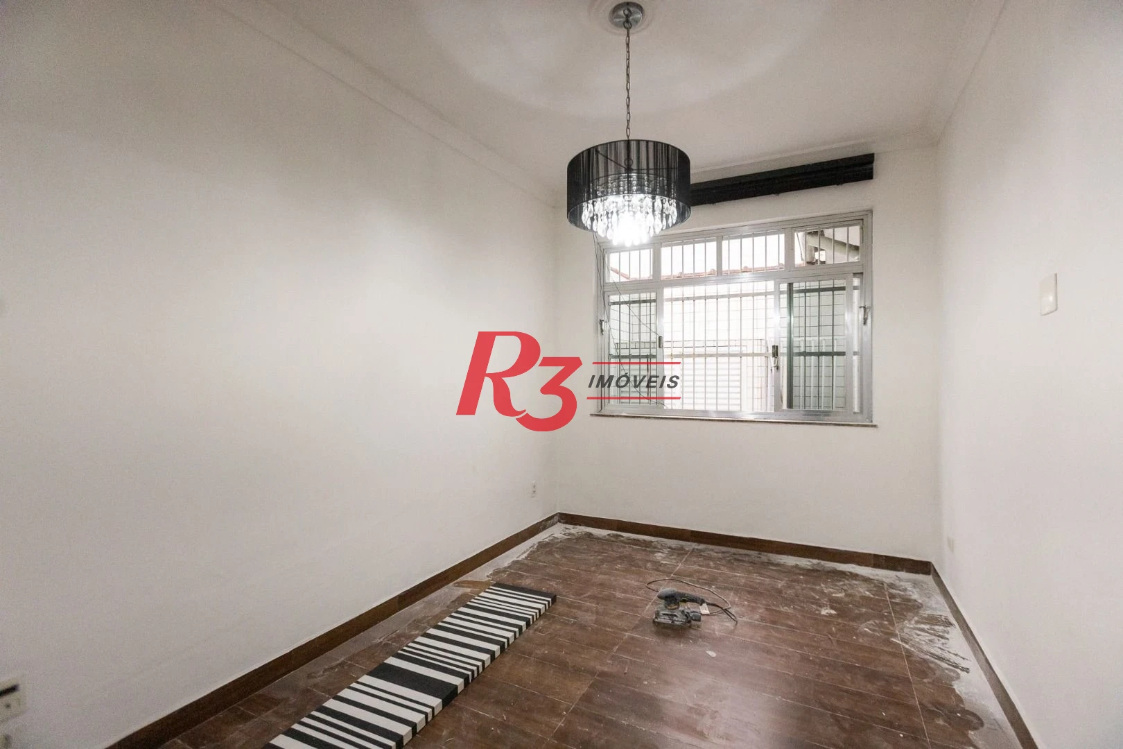 Sobrado com 2 dormitórios para alugar, 117 m² por R$ 4.500,01/mês - Marapé - Santos/SP