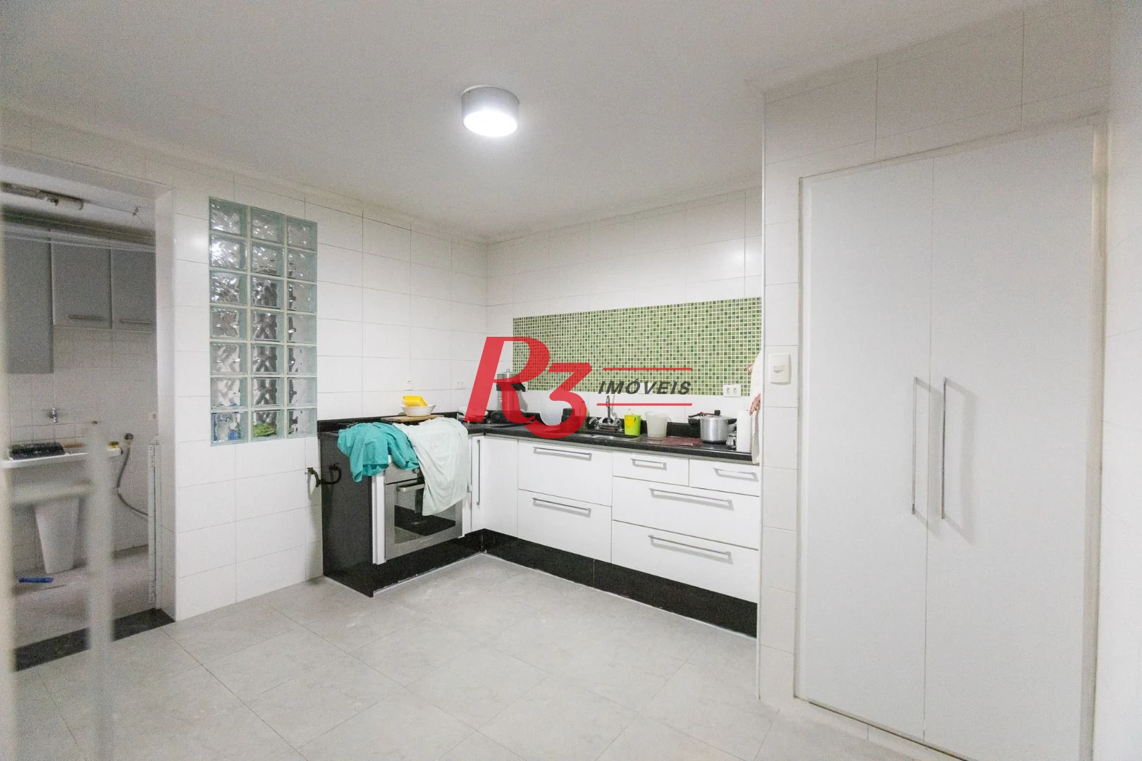 Sobrado com 2 dormitórios para alugar, 117 m² por R$ 4.500,01/mês - Marapé - Santos/SP