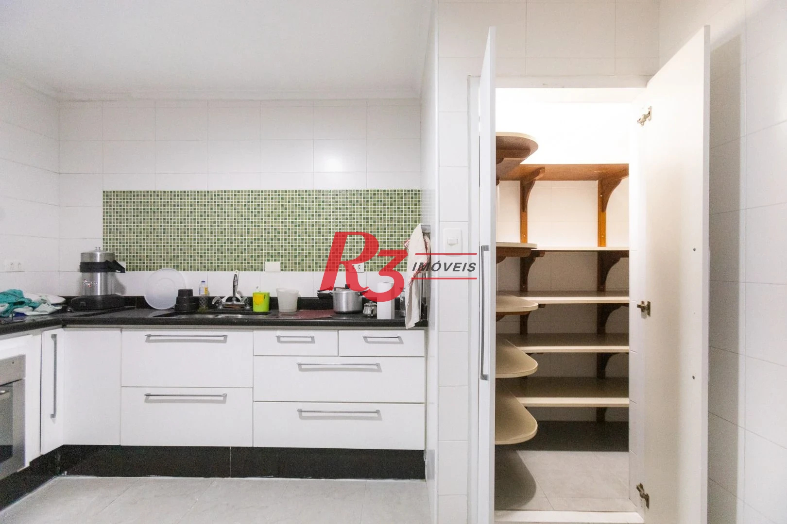 Sobrado com 2 dormitórios para alugar, 117 m² por R$ 4.500,01/mês - Marapé - Santos/SP