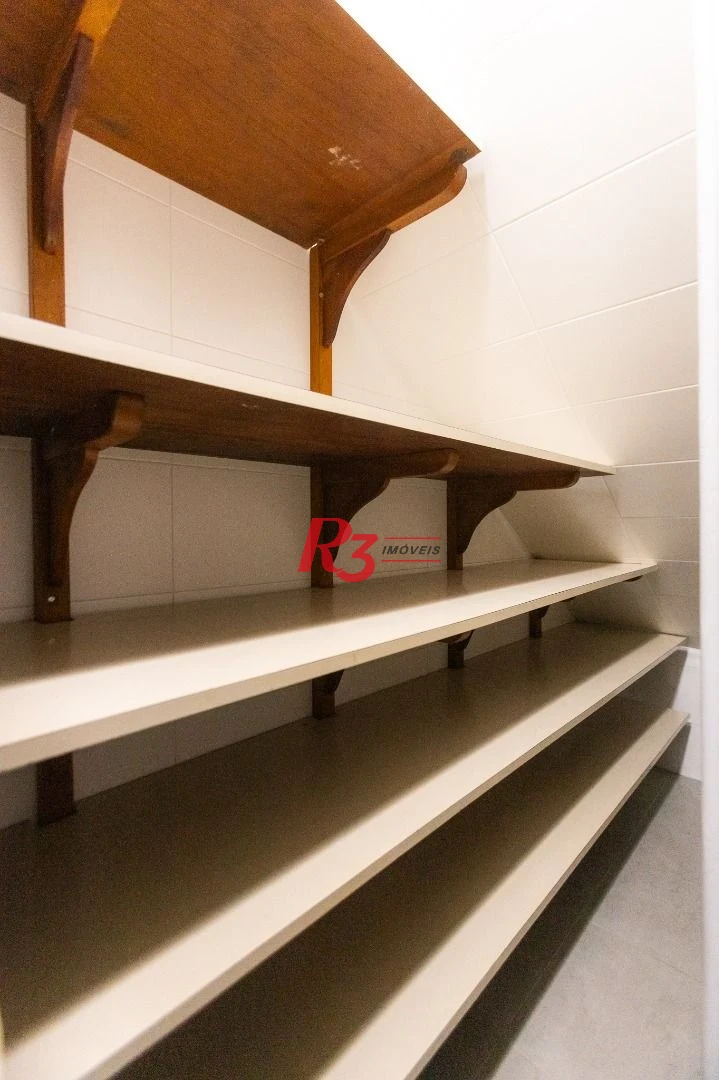 Sobrado com 2 dormitórios para alugar, 117 m² por R$ 4.500,01/mês - Marapé - Santos/SP