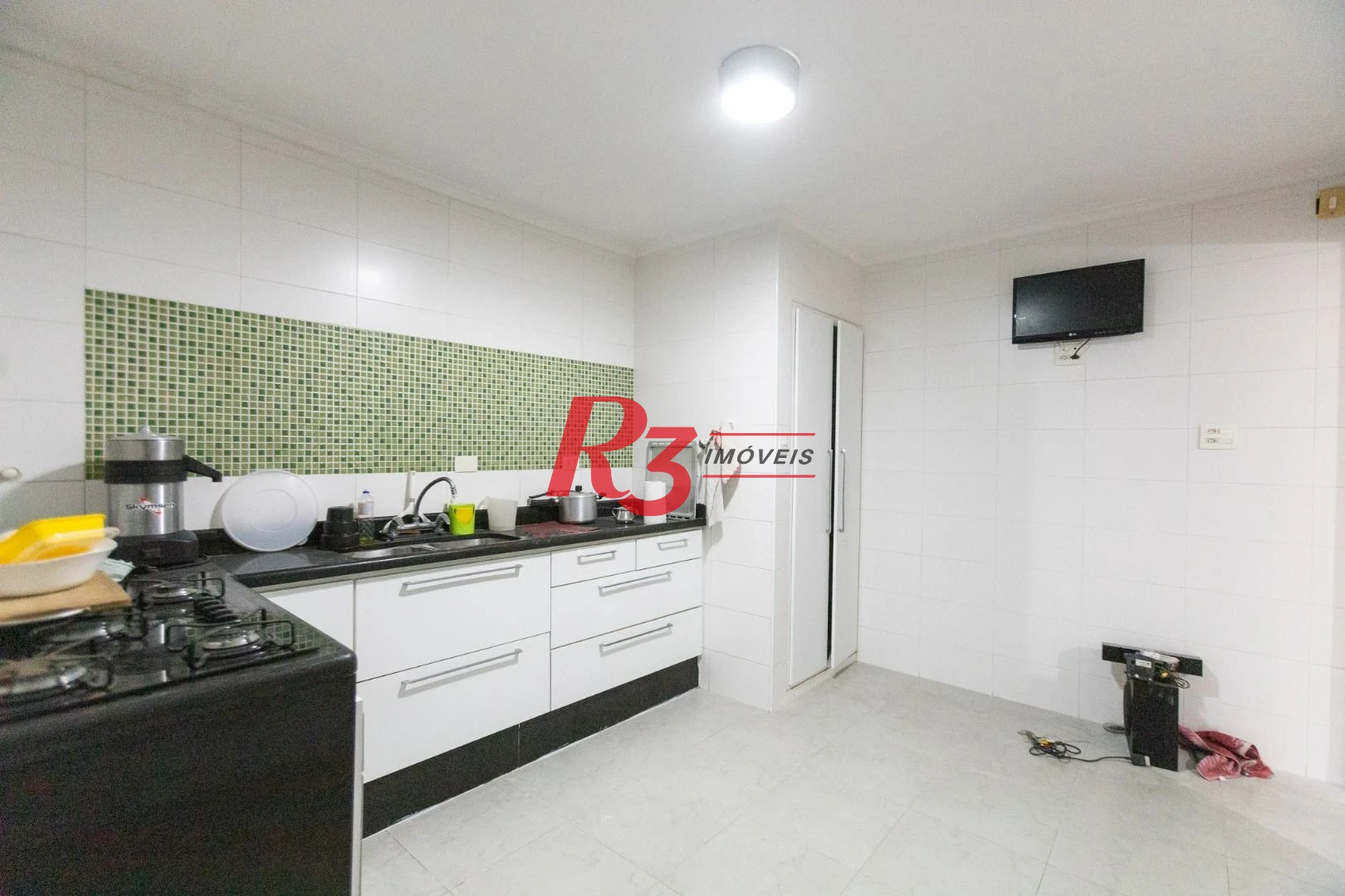 Sobrado com 2 dormitórios para alugar, 117 m² por R$ 4.500,01/mês - Marapé - Santos/SP