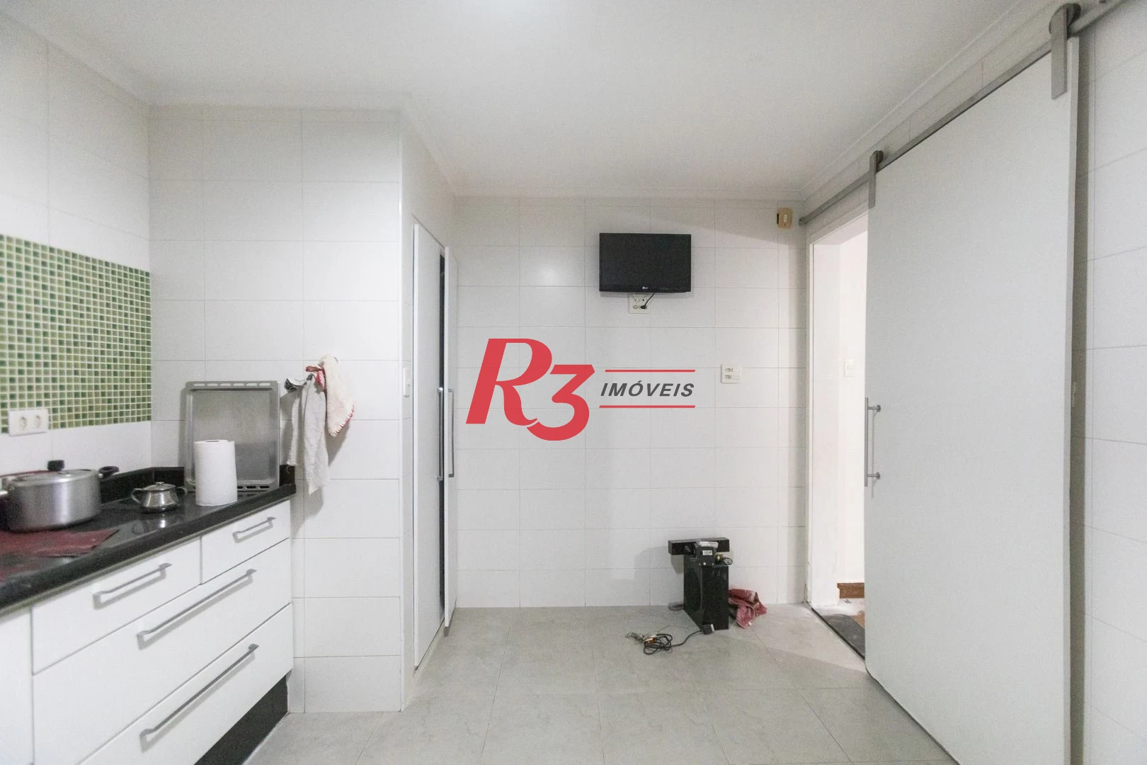 Sobrado com 2 dormitórios para alugar, 117 m² por R$ 4.500,01/mês - Marapé - Santos/SP