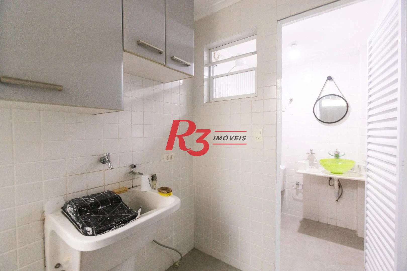 Sobrado com 2 dormitórios para alugar, 117 m² por R$ 4.500,01/mês - Marapé - Santos/SP