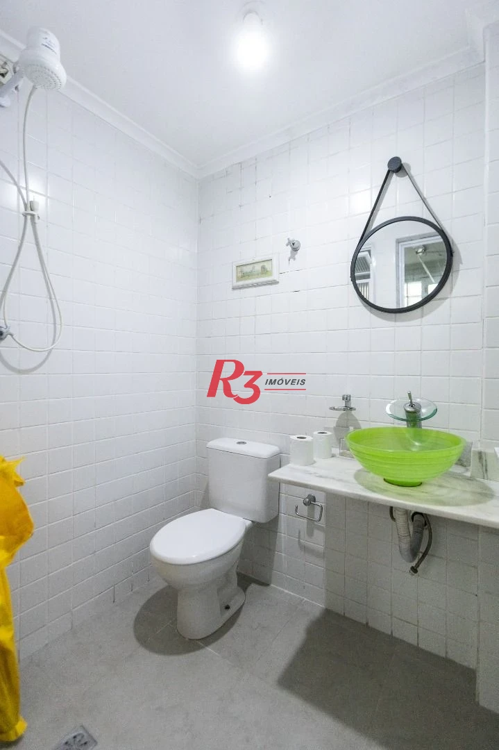 Sobrado com 2 dormitórios para alugar, 117 m² por R$ 4.500,01/mês - Marapé - Santos/SP