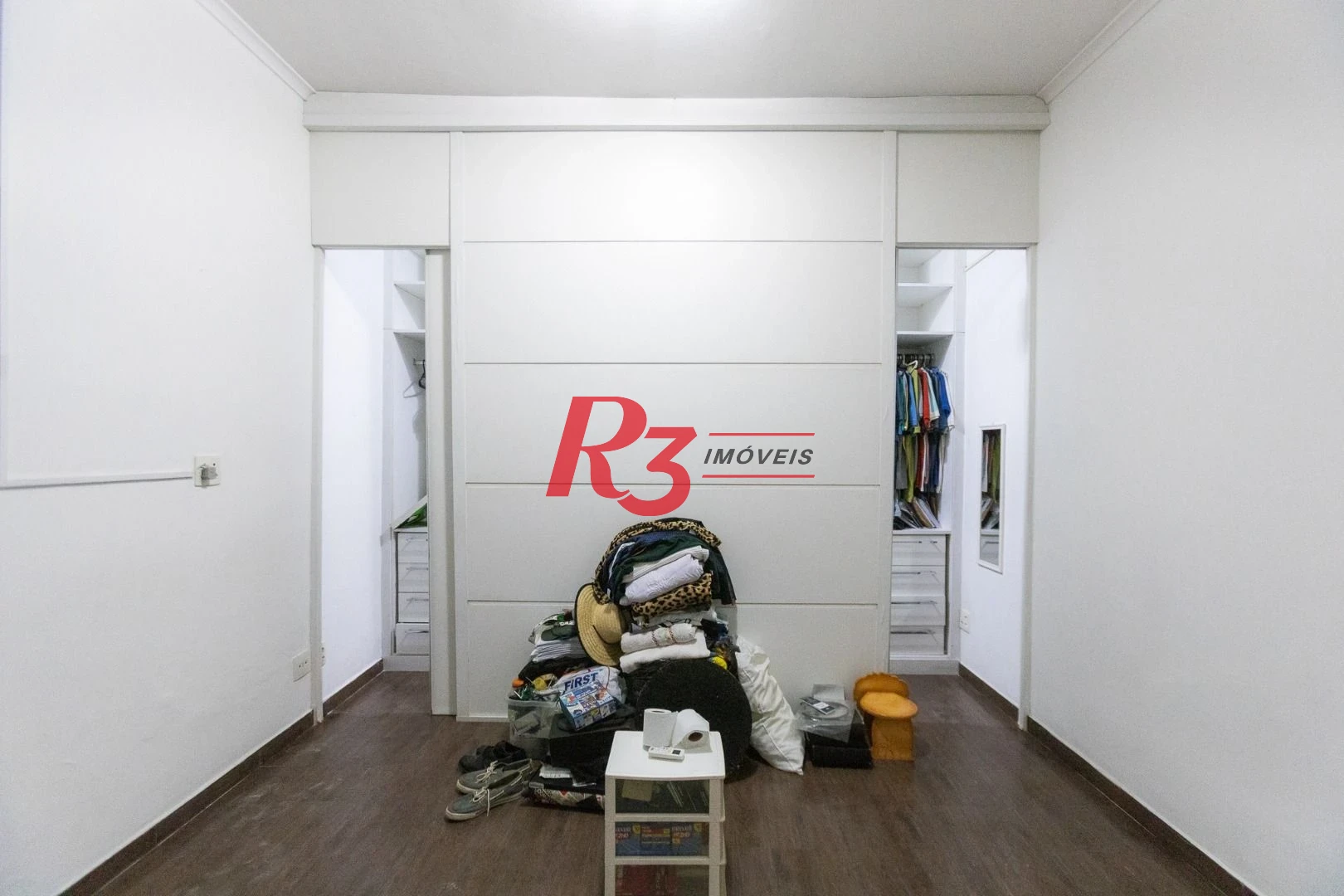 Sobrado com 2 dormitórios para alugar, 117 m² por R$ 4.500,01/mês - Marapé - Santos/SP