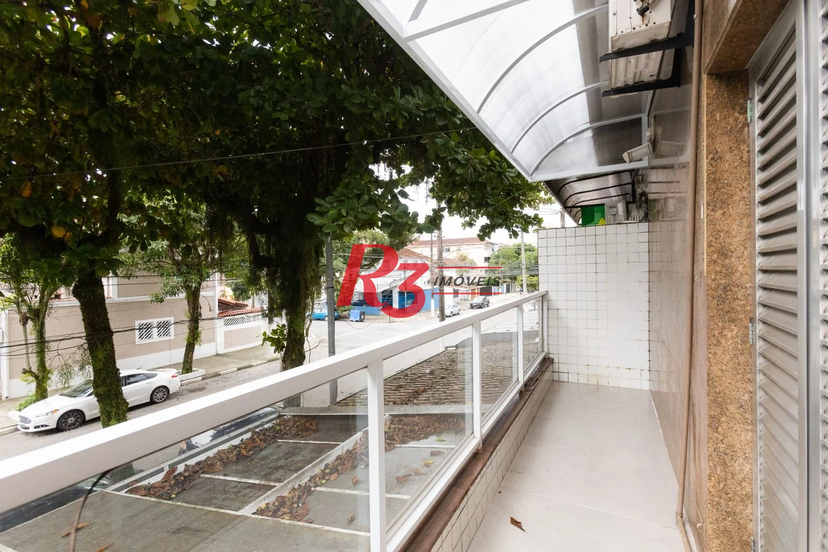 Sobrado com 2 dormitórios para alugar, 117 m² por R$ 4.500,01/mês - Marapé - Santos/SP