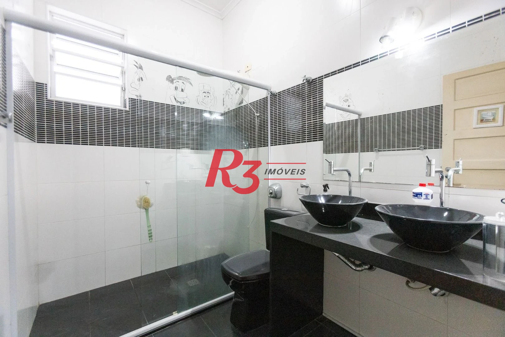 Sobrado com 2 dormitórios para alugar, 117 m² por R$ 4.500,01/mês - Marapé - Santos/SP
