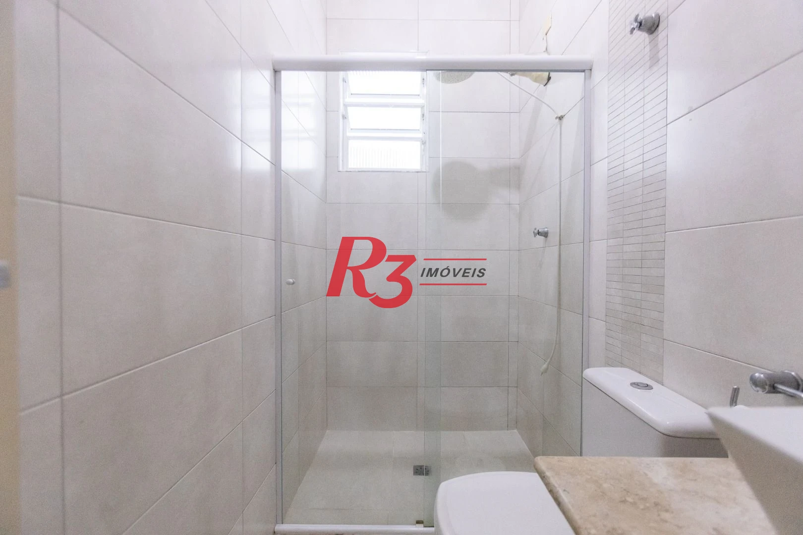 Sobrado com 2 dormitórios para alugar, 117 m² por R$ 4.500,01/mês - Marapé - Santos/SP