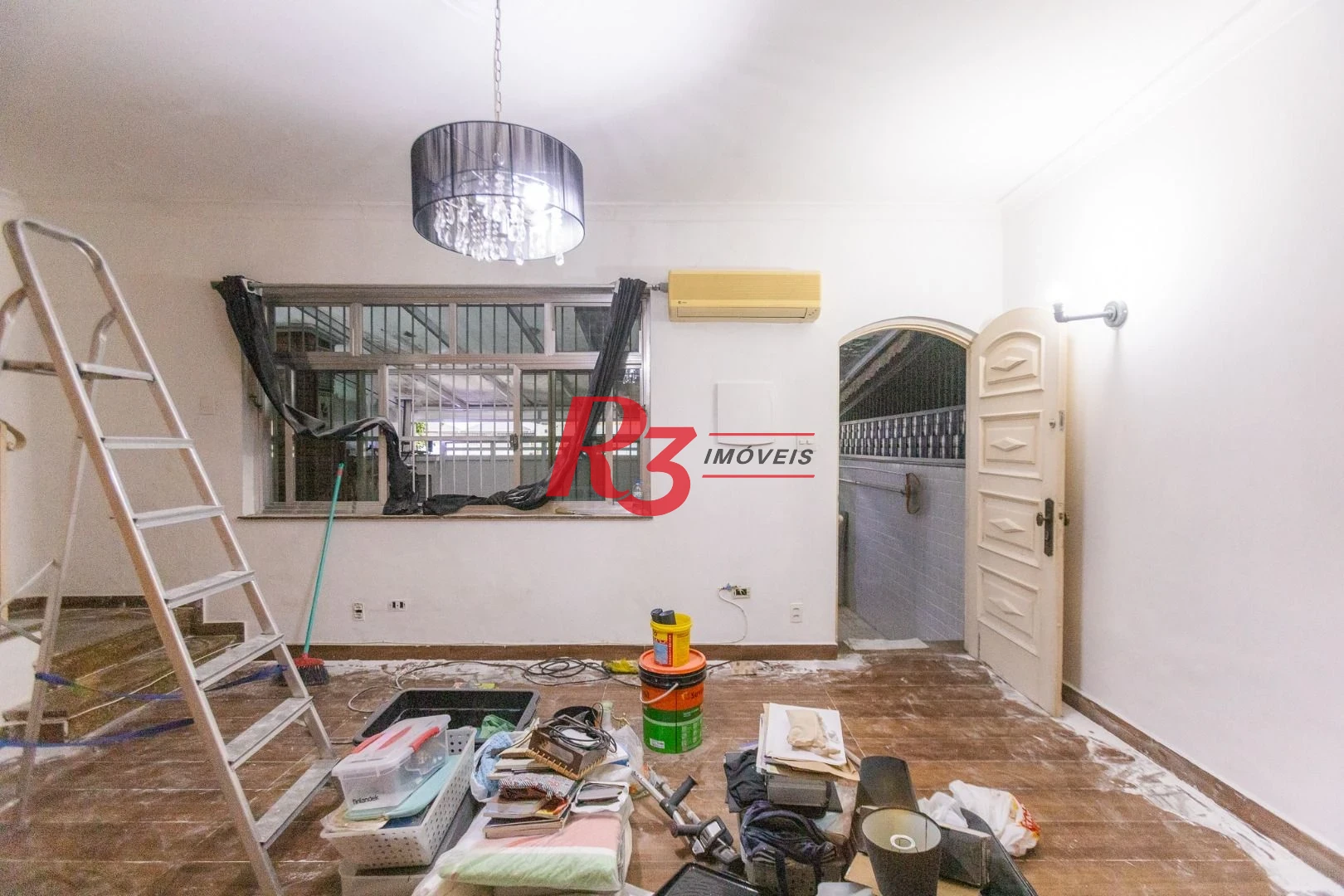 Sobrado com 2 dormitórios para alugar, 117 m² por R$ 4.500,01/mês - Marapé - Santos/SP