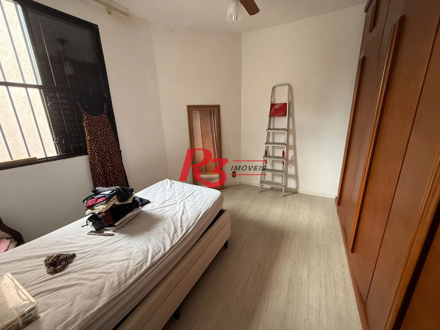 Casa com 3 dormitórios à venda, 120 m² por R$ 550.000,00 - Vila Belmiro - Santos/SP