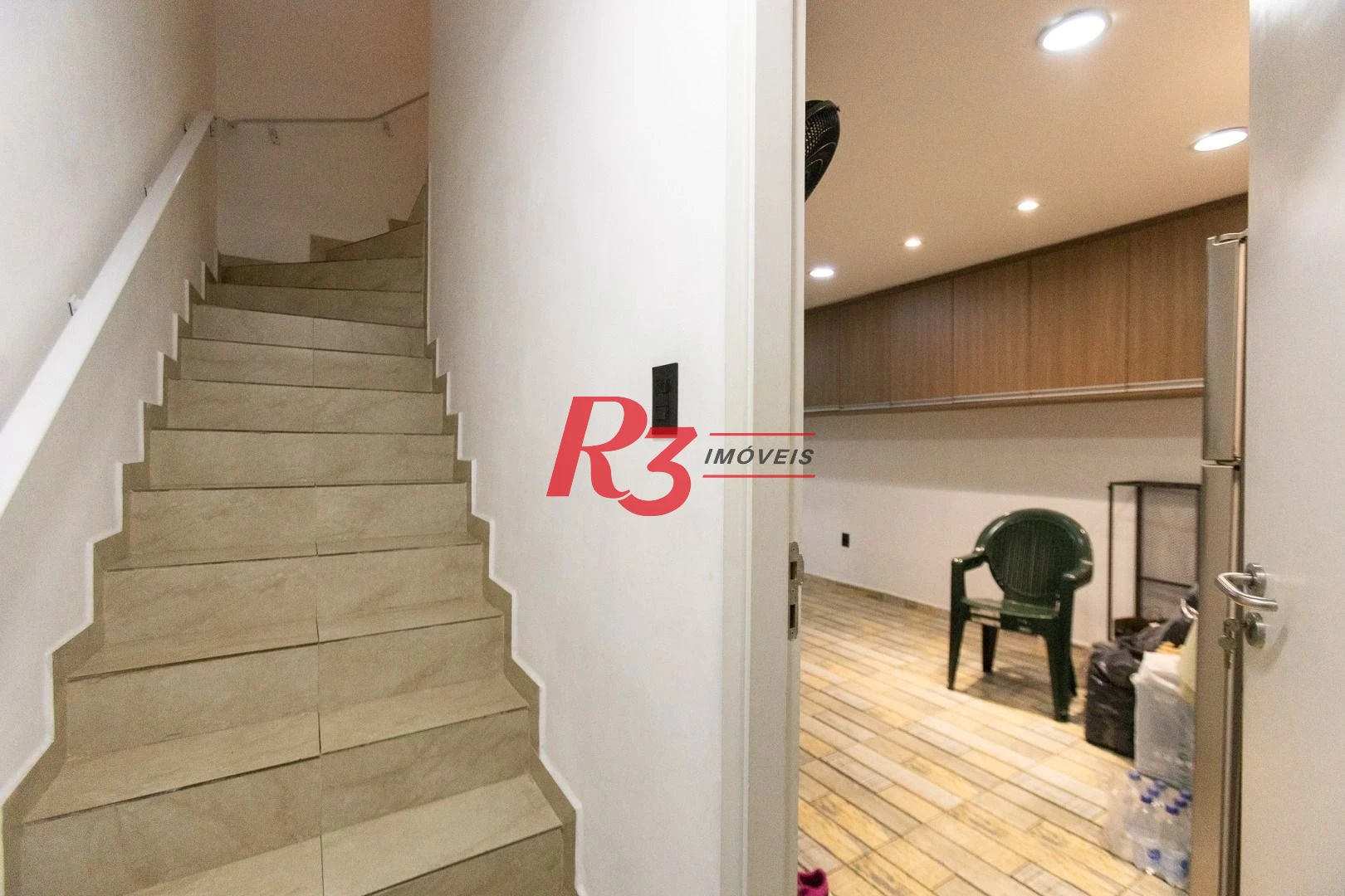 Village com 2 dormitórios à venda, 120 m² por R$ 750.000,00 - Marapé - Santos/SP