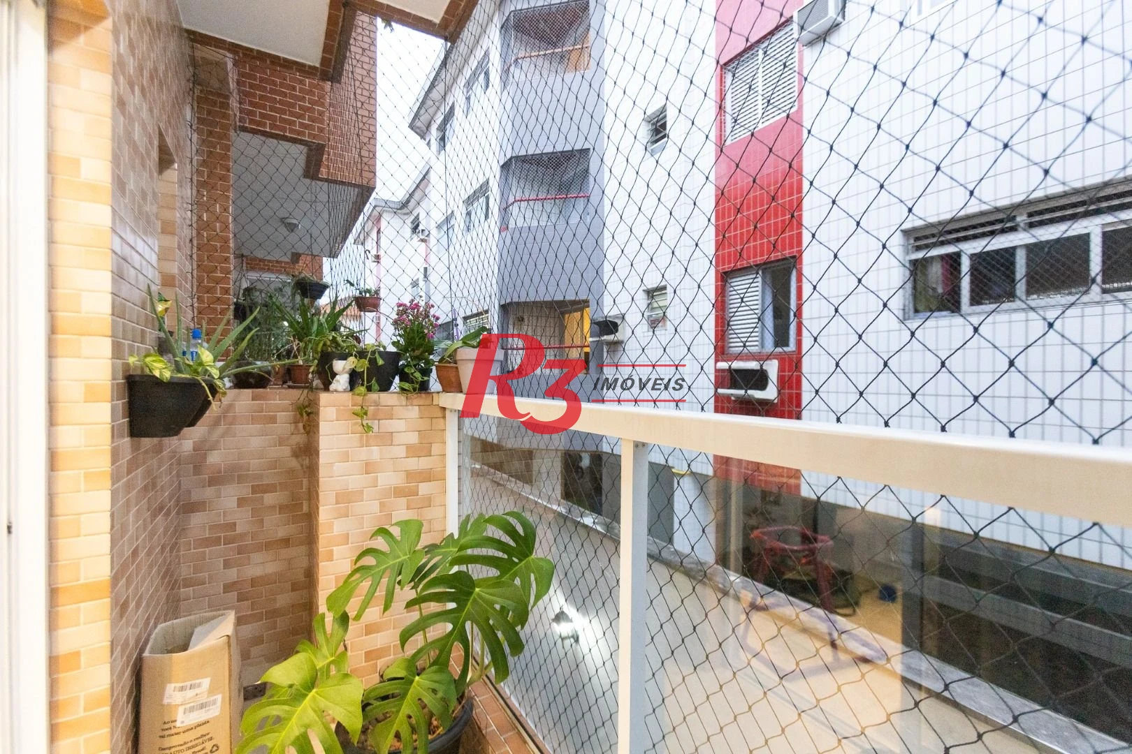 Village com 2 dormitórios à venda, 120 m² por R$ 750.000,00 - Marapé - Santos/SP