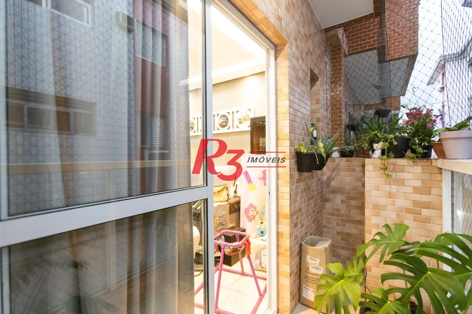 Village com 2 dormitórios à venda, 120 m² por R$ 750.000,00 - Marapé - Santos/SP