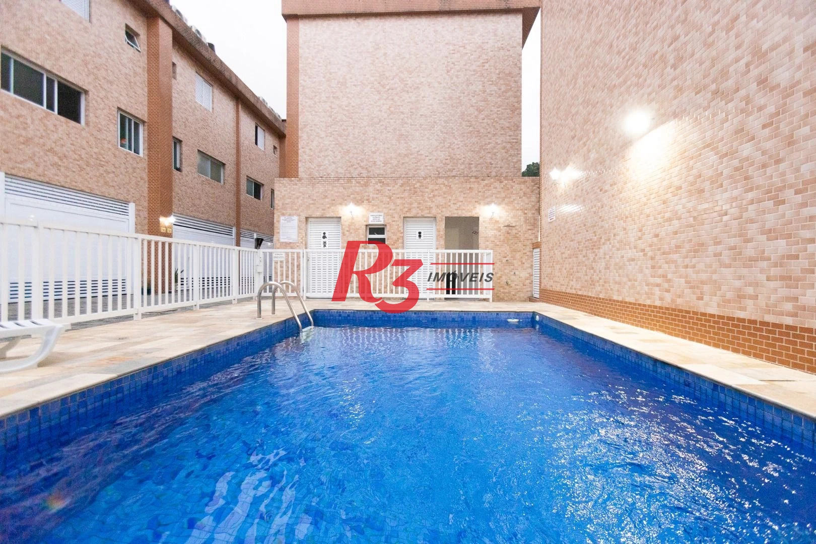 Village com 2 dormitórios à venda, 120 m² por R$ 750.000,00 - Marapé - Santos/SP