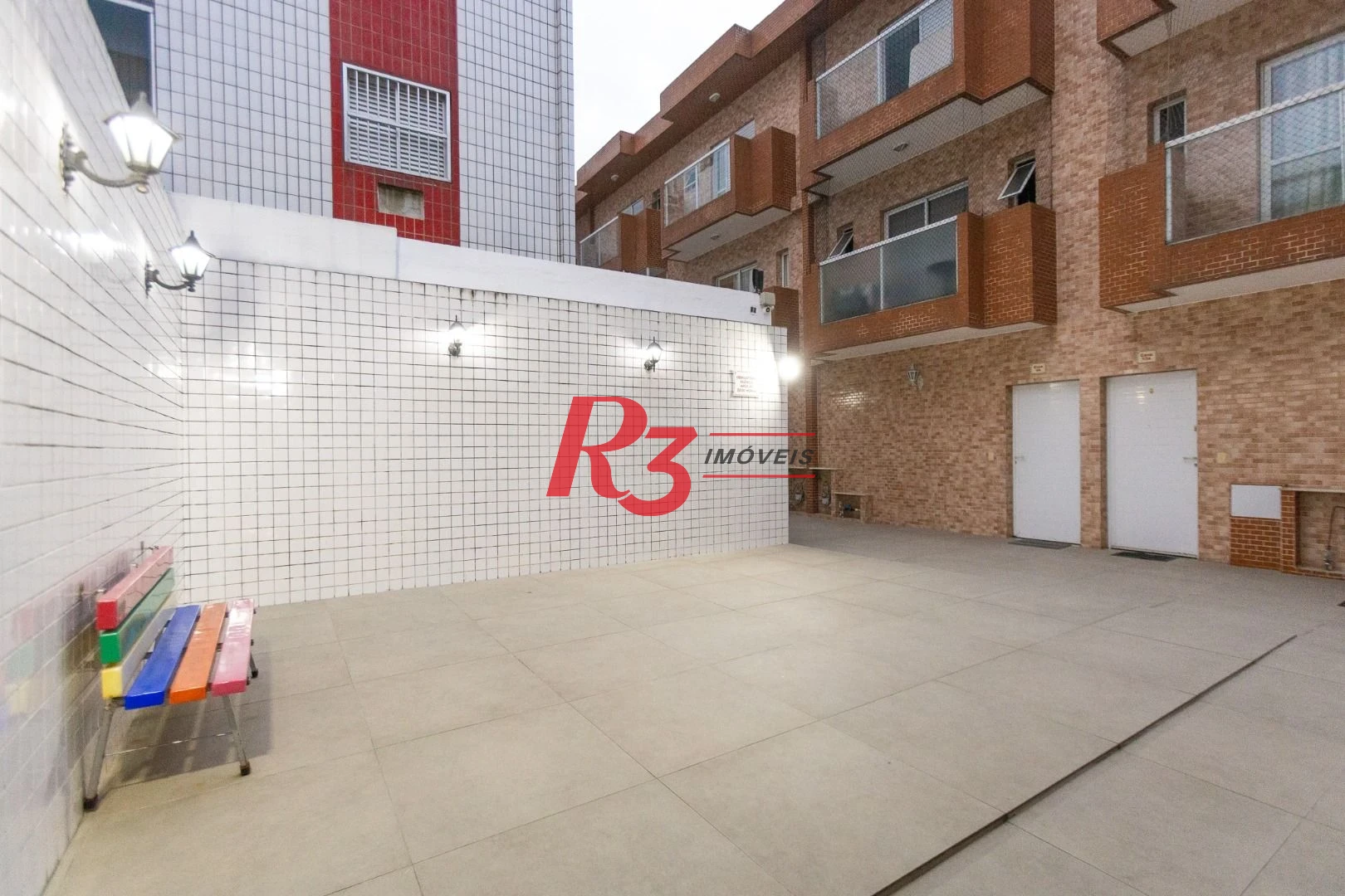 Village com 2 dormitórios à venda, 120 m² por R$ 750.000,00 - Marapé - Santos/SP