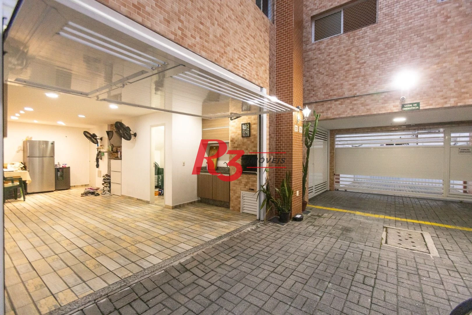 Village com 2 dormitórios à venda, 120 m² por R$ 750.000,00 - Marapé - Santos/SP