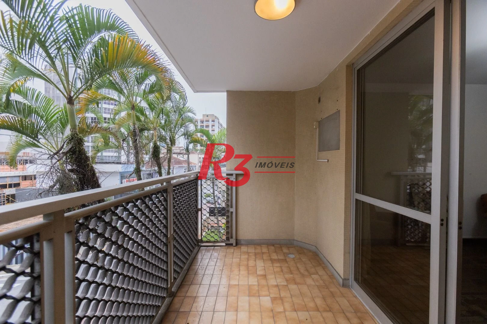 Apartamento com 3 dormitórios à venda, 130 m² por R$ 1.300.000,00 - Gonzaga - Santos/SP