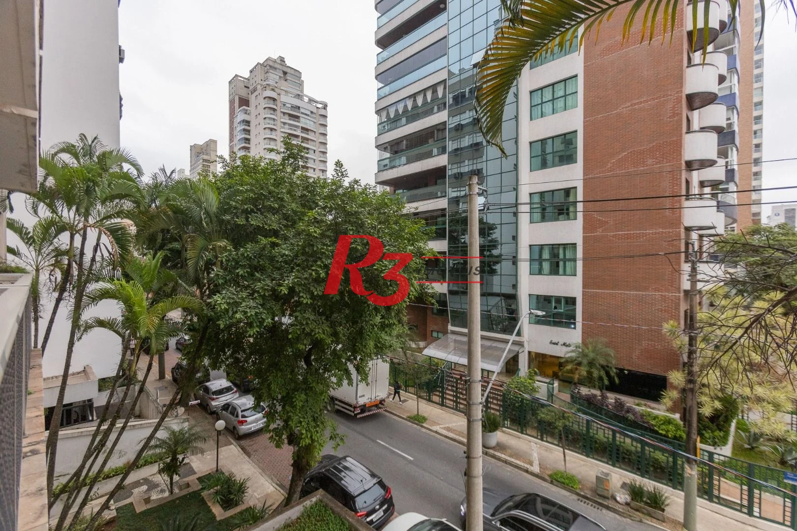 Apartamento com 3 dormitórios à venda, 130 m² por R$ 1.300.000,00 - Gonzaga - Santos/SP