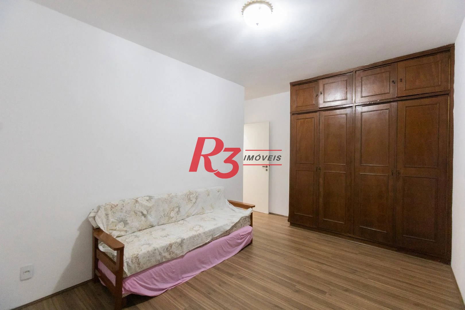 Apartamento com 3 dormitórios à venda, 130 m² por R$ 1.300.000,00 - Gonzaga - Santos/SP