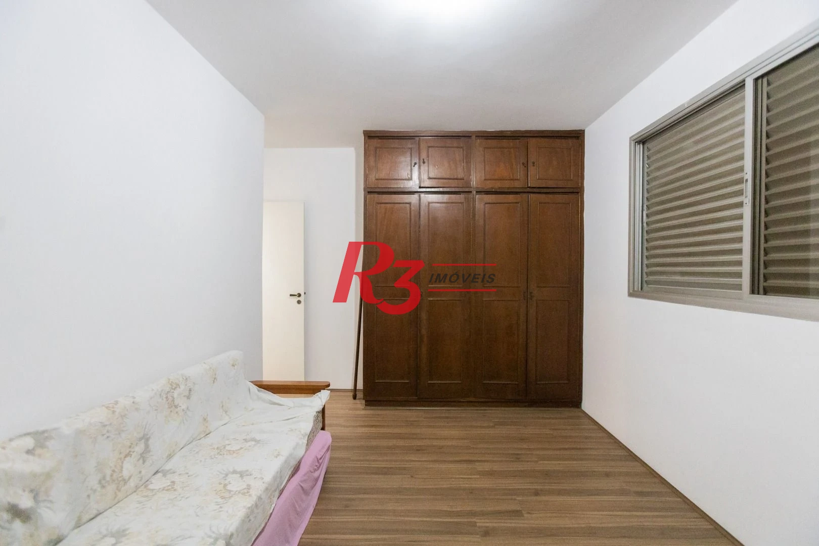 Apartamento com 3 dormitórios à venda, 130 m² por R$ 1.300.000,00 - Gonzaga - Santos/SP