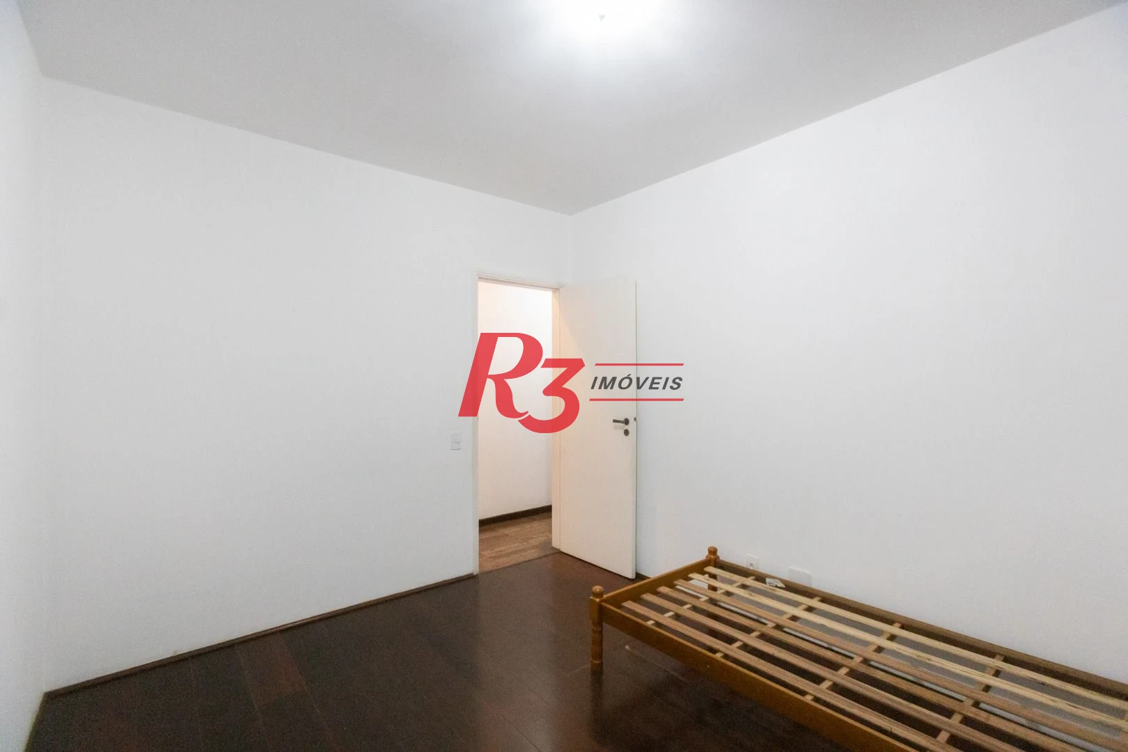 Apartamento com 3 dormitórios à venda, 130 m² por R$ 1.300.000,00 - Gonzaga - Santos/SP