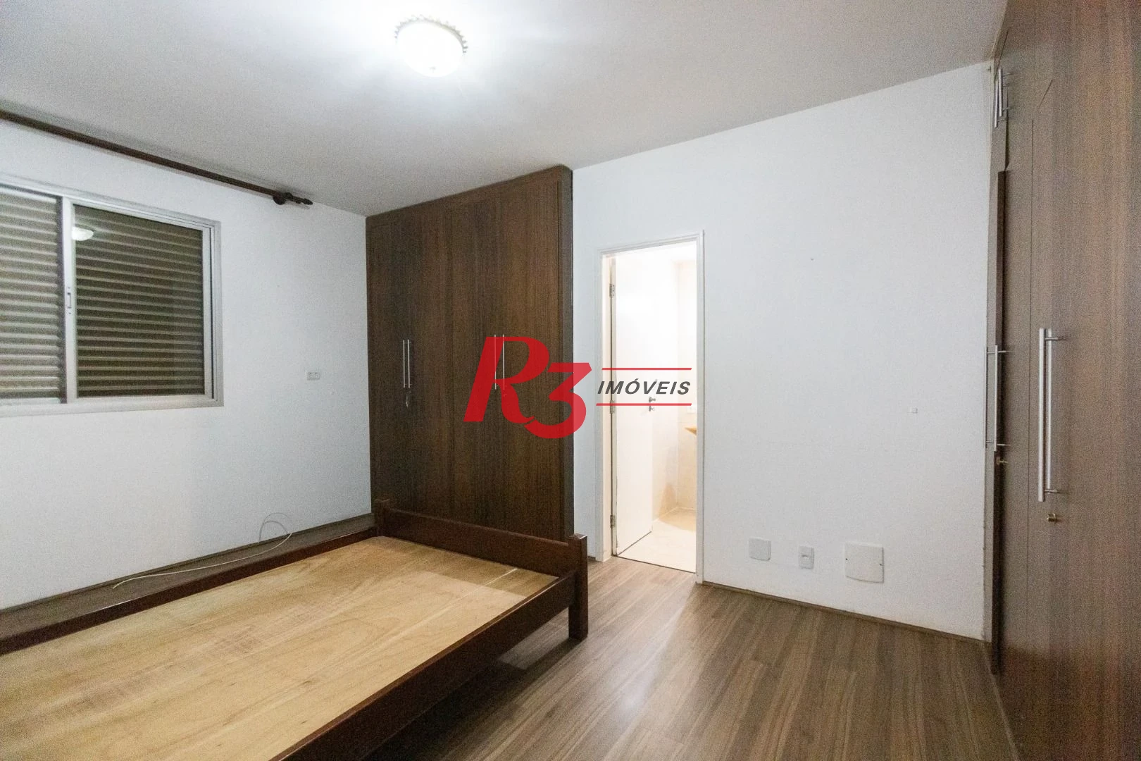 Apartamento com 3 dormitórios à venda, 130 m² por R$ 1.300.000,00 - Gonzaga - Santos/SP