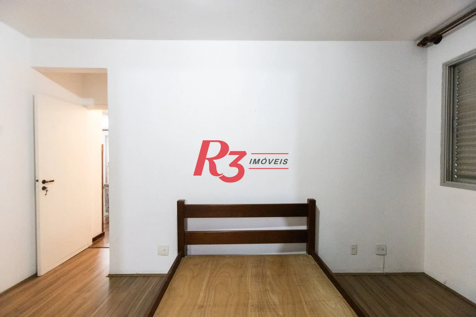 Apartamento com 3 dormitórios à venda, 130 m² por R$ 1.300.000,00 - Gonzaga - Santos/SP
