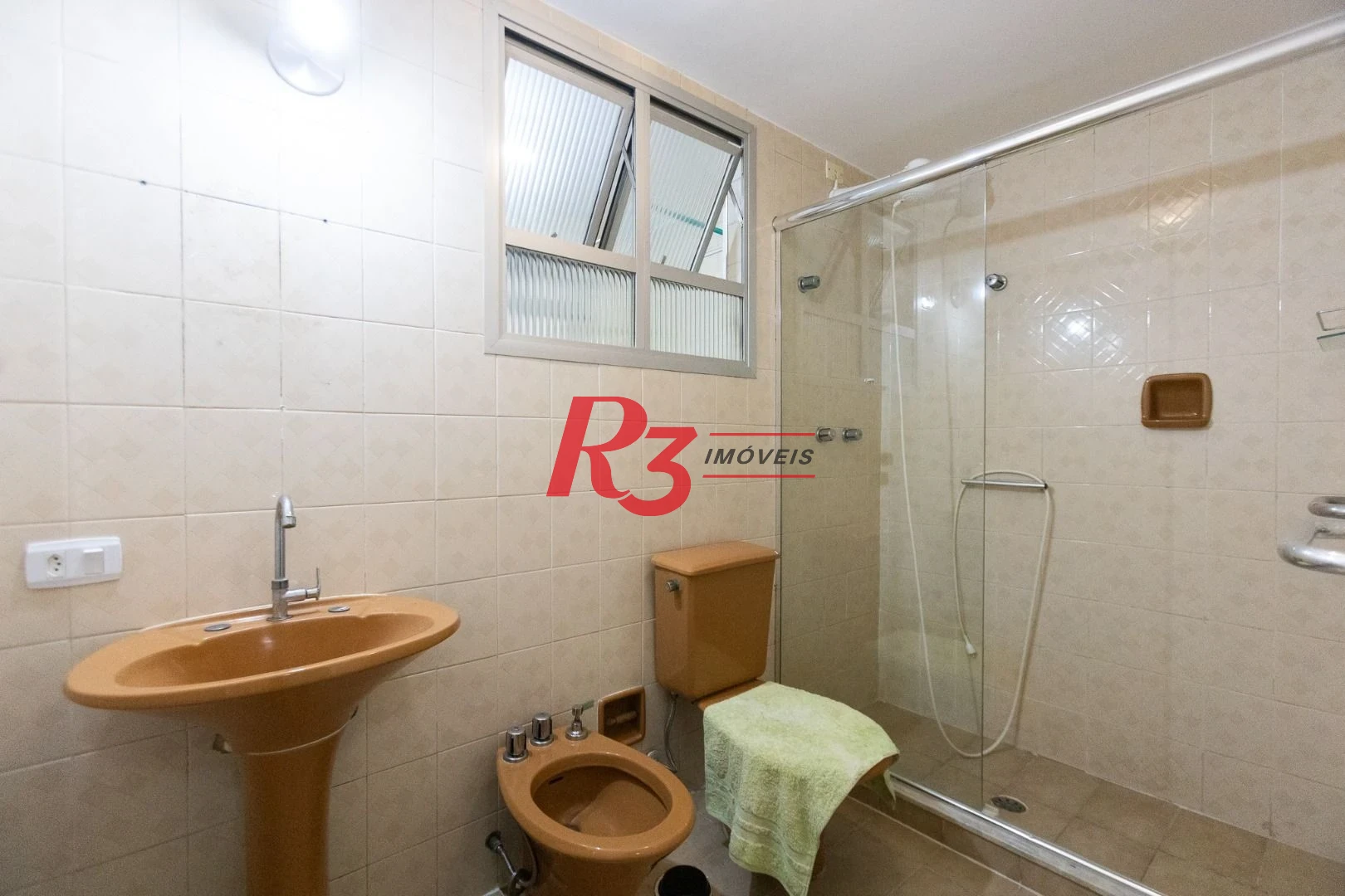 Apartamento com 3 dormitórios à venda, 130 m² por R$ 1.300.000,00 - Gonzaga - Santos/SP