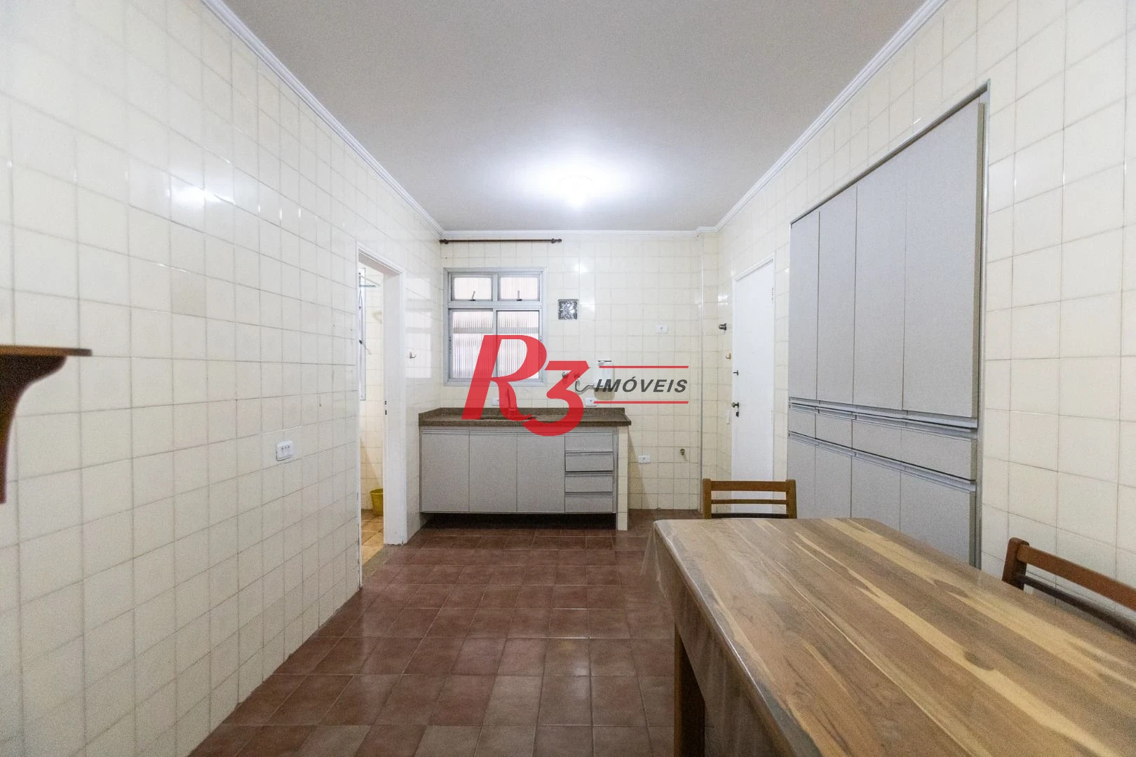 Apartamento com 3 dormitórios à venda, 130 m² por R$ 1.300.000,00 - Gonzaga - Santos/SP