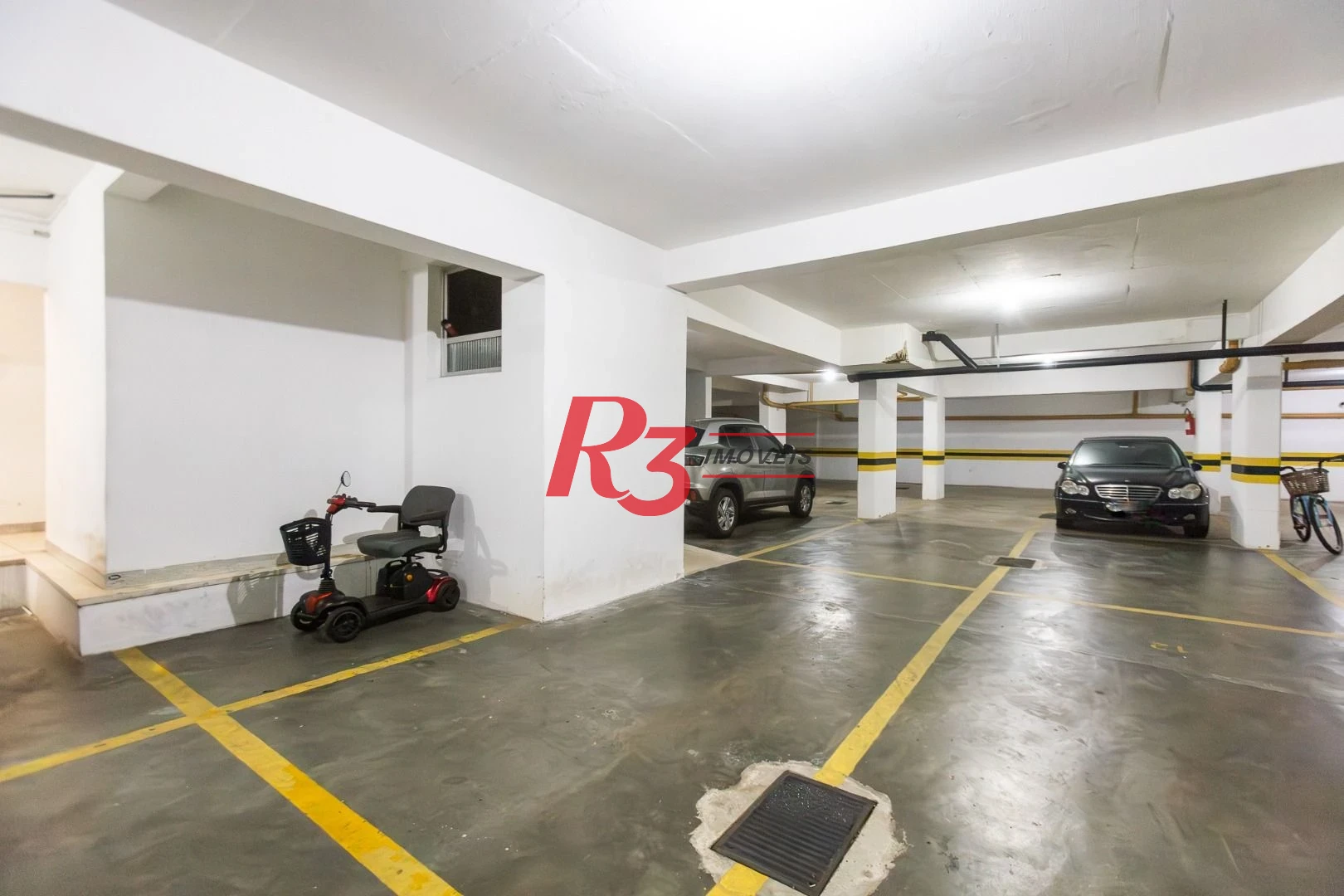 Apartamento com 3 dormitórios à venda, 130 m² por R$ 1.300.000,00 - Gonzaga - Santos/SP
