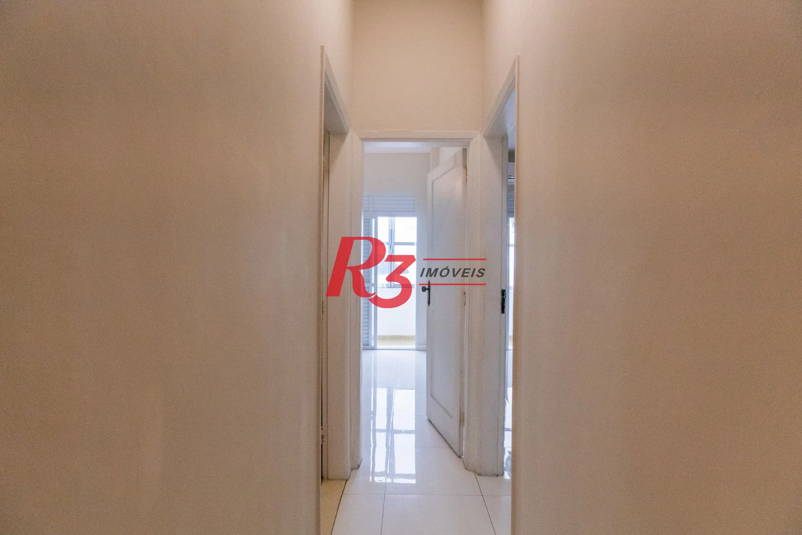 Apartamento com 2 dormitórios para alugar, 74 m² por R$ 5.218,00/mês - Ponta da Praia - Santos/SP