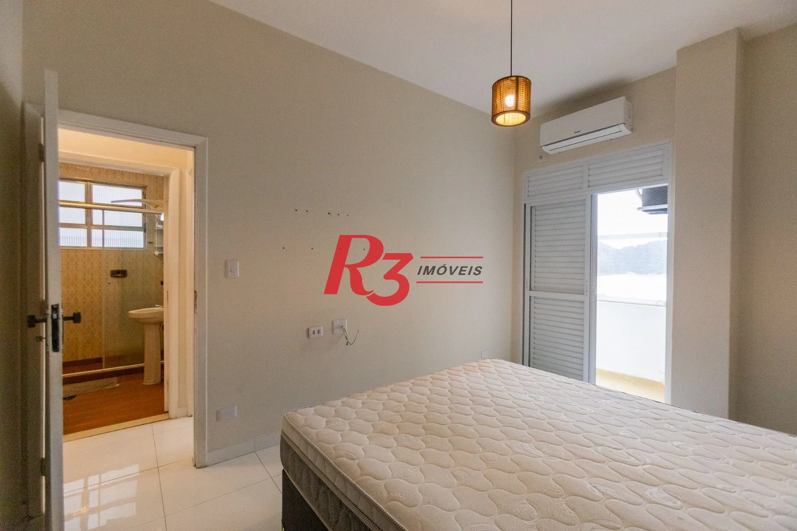 Apartamento com 2 dormitórios para alugar, 74 m² por R$ 5.218,00/mês - Ponta da Praia - Santos/SP