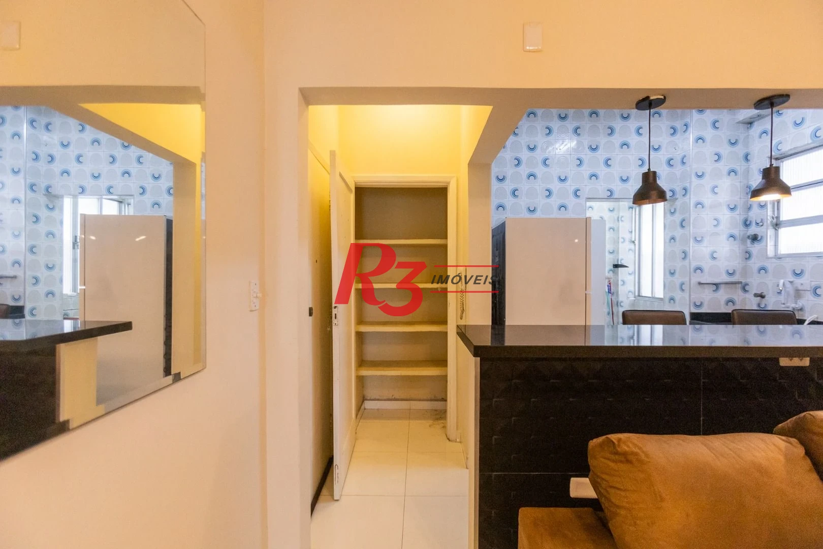 Apartamento com 2 dormitórios para alugar, 74 m² por R$ 5.218,00/mês - Ponta da Praia - Santos/SP