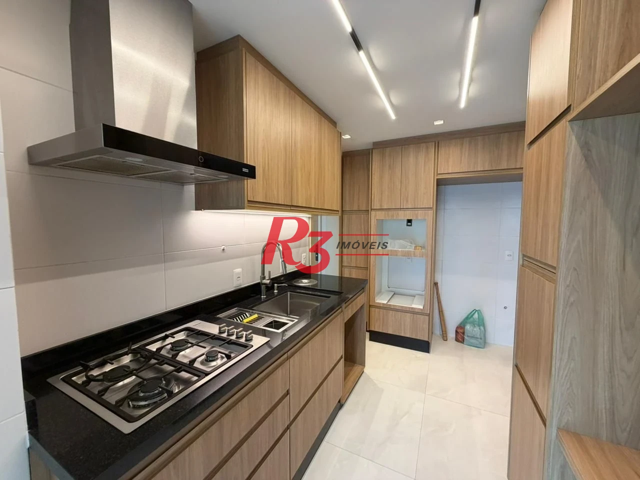 Apartamento com 3 dormitórios à venda, 100 m² por R$ 1.998.000,00 - Gonzaga - Santos/SP