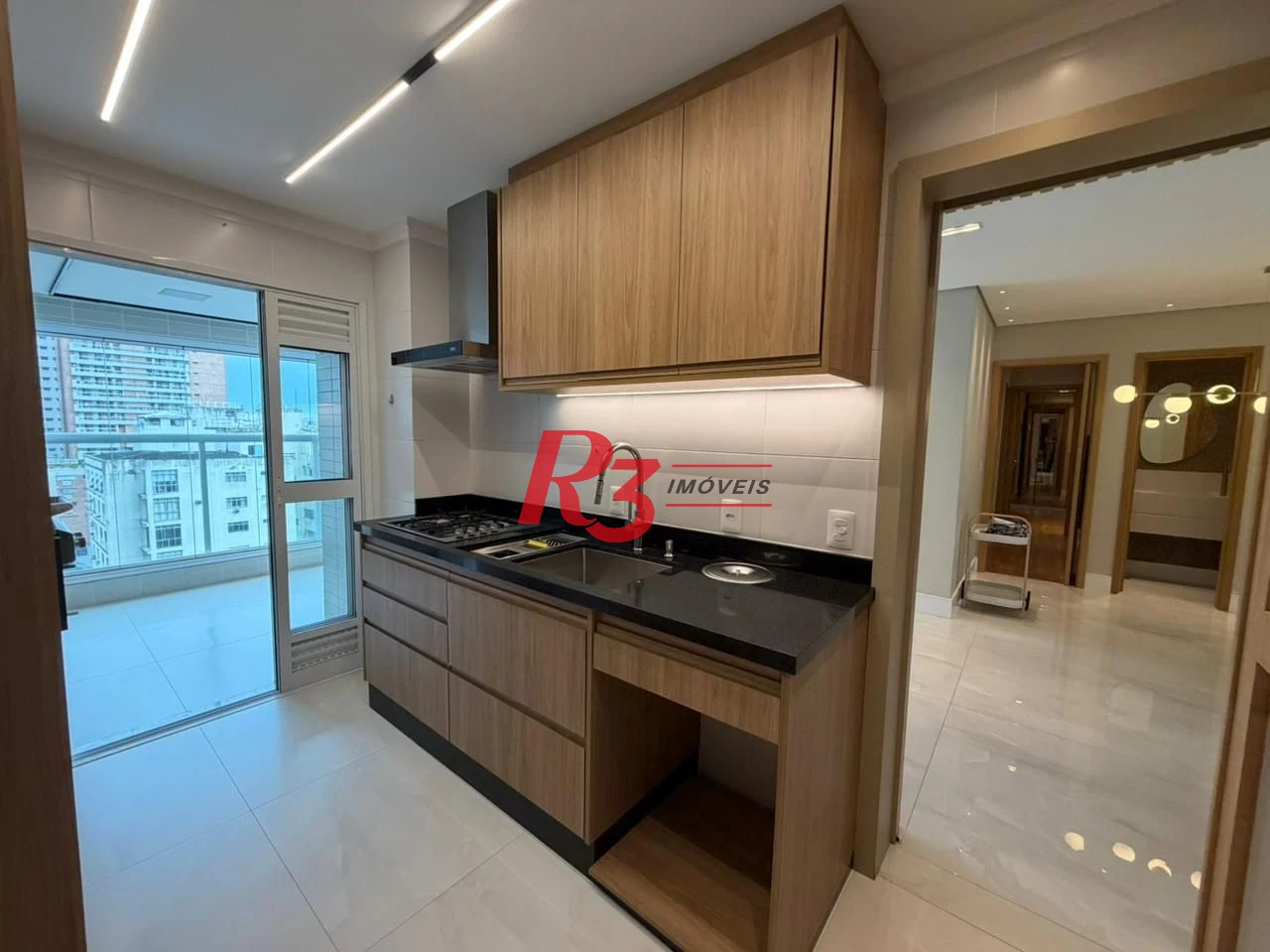 Apartamento com 3 dormitórios à venda, 100 m² por R$ 1.998.000,00 - Gonzaga - Santos/SP