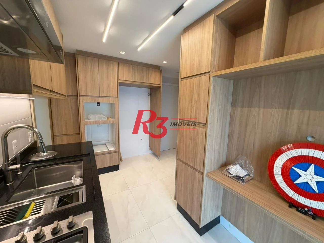 Apartamento com 3 dormitórios à venda, 100 m² por R$ 1.998.000,00 - Gonzaga - Santos/SP