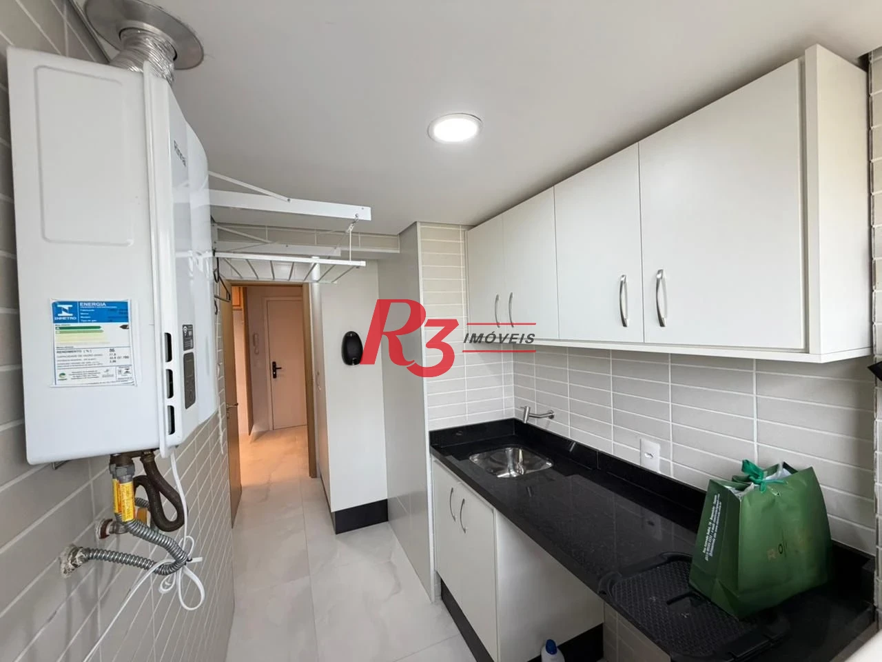 Apartamento com 3 dormitórios à venda, 100 m² por R$ 1.998.000,00 - Gonzaga - Santos/SP