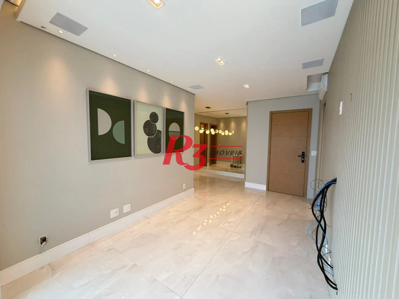 Apartamento com 3 dormitórios à venda, 100 m² por R$ 1.998.000,00 - Gonzaga - Santos/SP