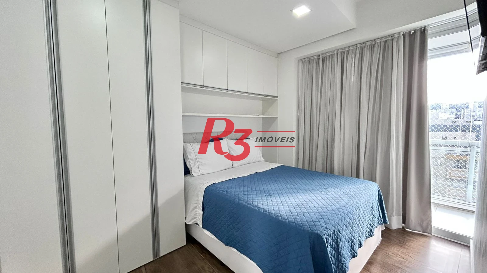 Apartamento com 1 dormitório para alugar, 50 m² por R$ 6.500,00/mês - Pompéia - Santos/SP