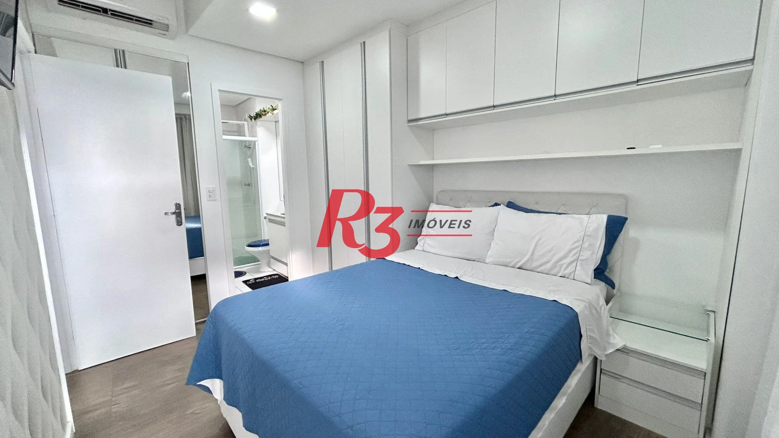 Apartamento com 1 dormitório para alugar, 50 m² por R$ 6.500,00/mês - Pompéia - Santos/SP