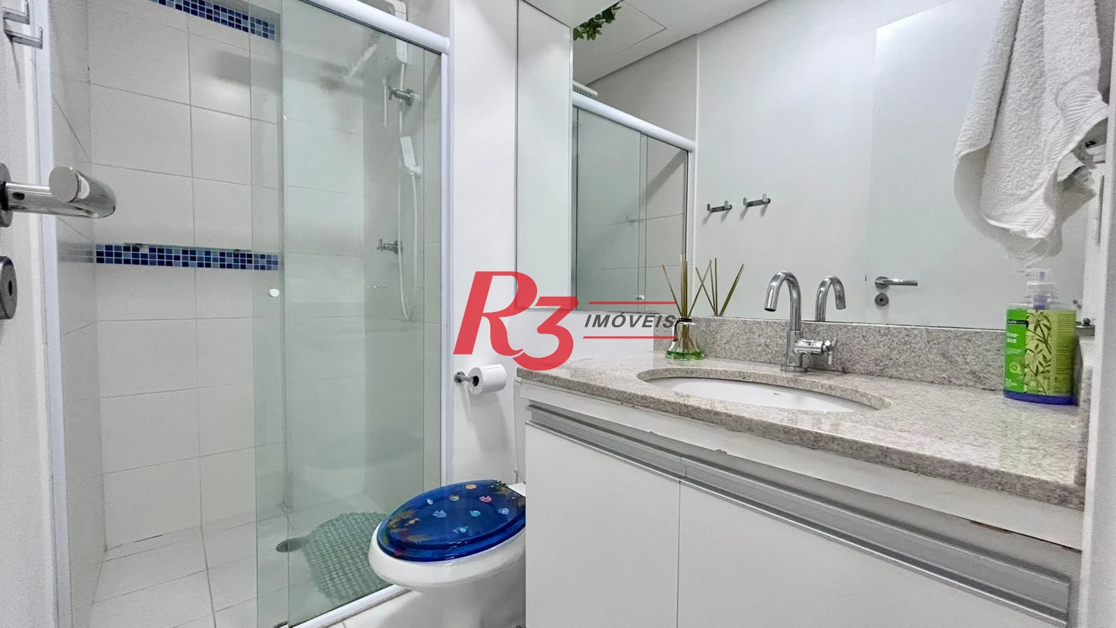 Apartamento com 1 dormitório para alugar, 50 m² por R$ 6.500,00/mês - Pompéia - Santos/SP