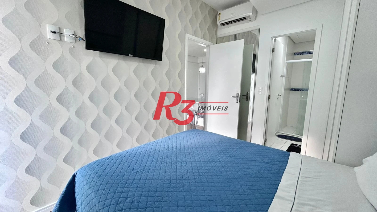 Apartamento com 1 dormitório para alugar, 50 m² por R$ 6.500,00/mês - Pompéia - Santos/SP